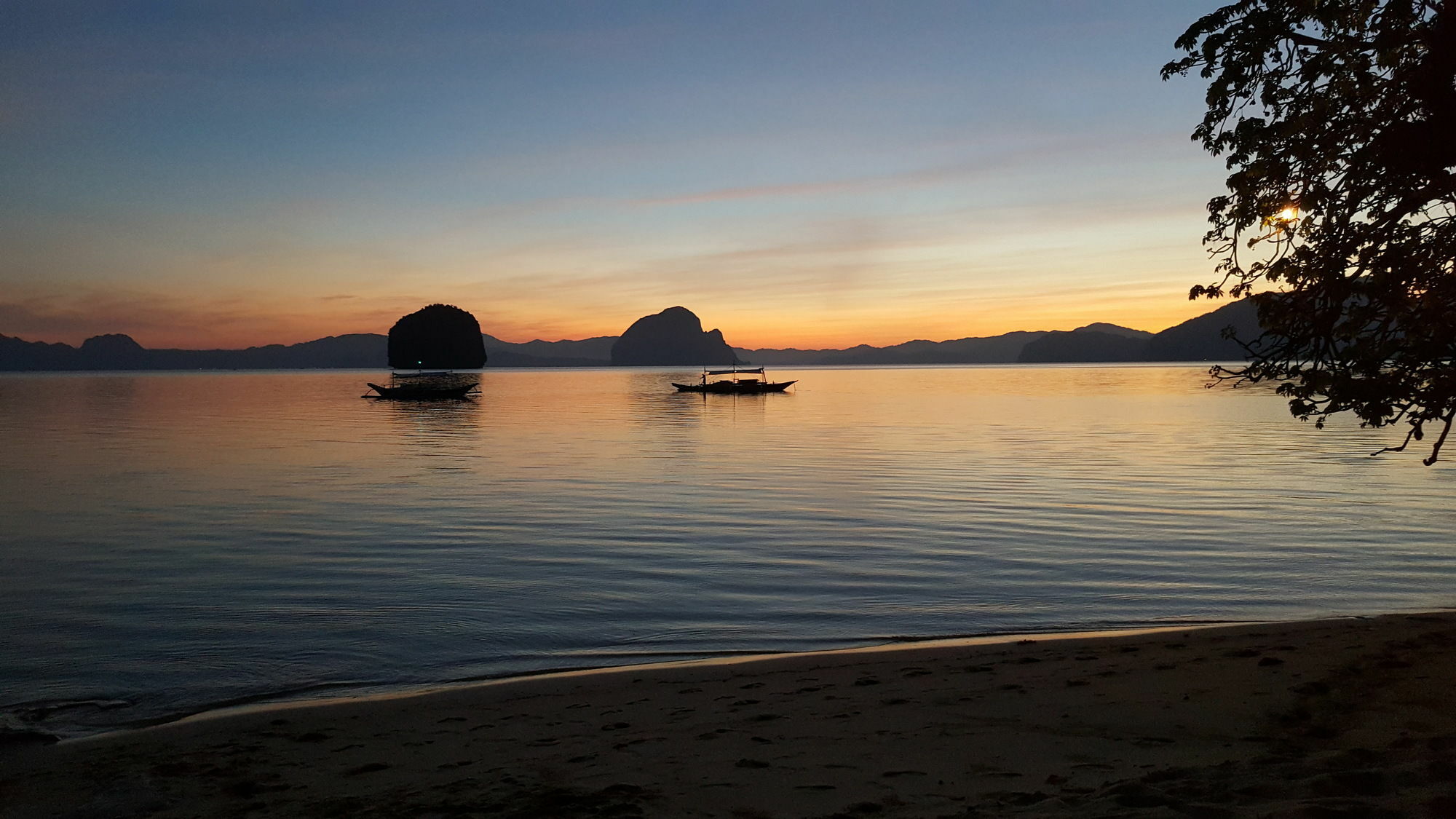 Alternative Beach Cottages El Nido Exterior foto