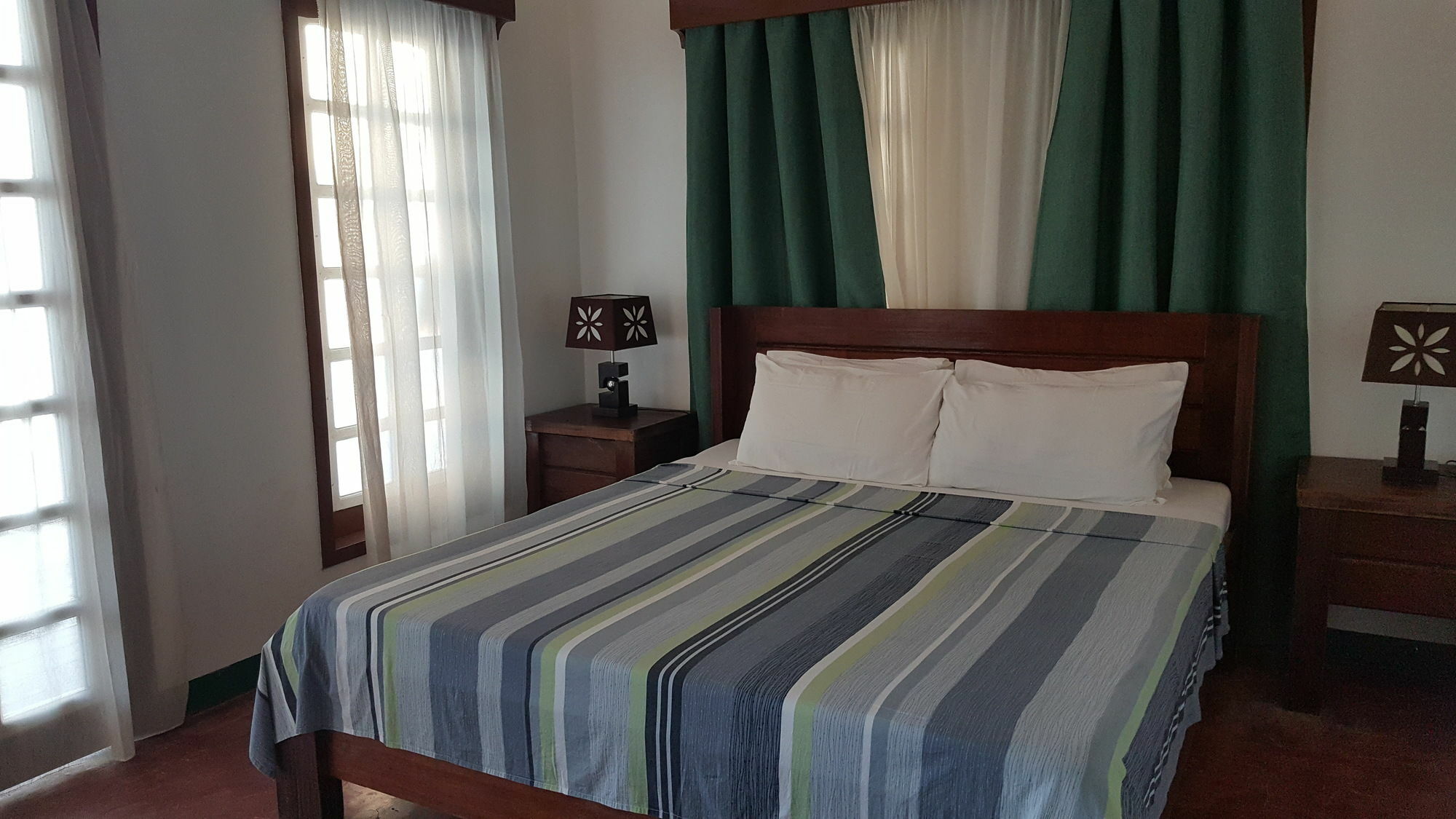 Alternative Beach Cottages El Nido Exterior foto