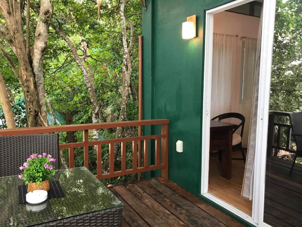 Alternative Beach Cottages El Nido Exterior foto